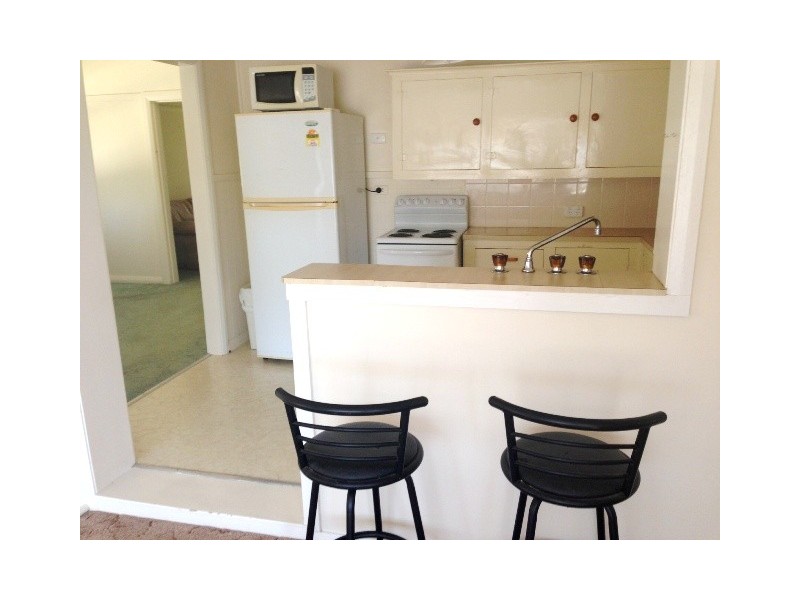 100 Denne Street, Tamworth NSW 2340