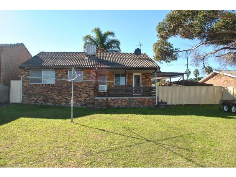9 Dorothy Avenue, Kootingal NSW 2352