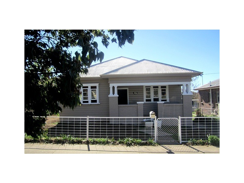 49 Gipps Street, Tamworth NSW 2340