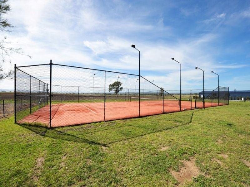 32 Palmer Drive, Tamworth NSW 2340