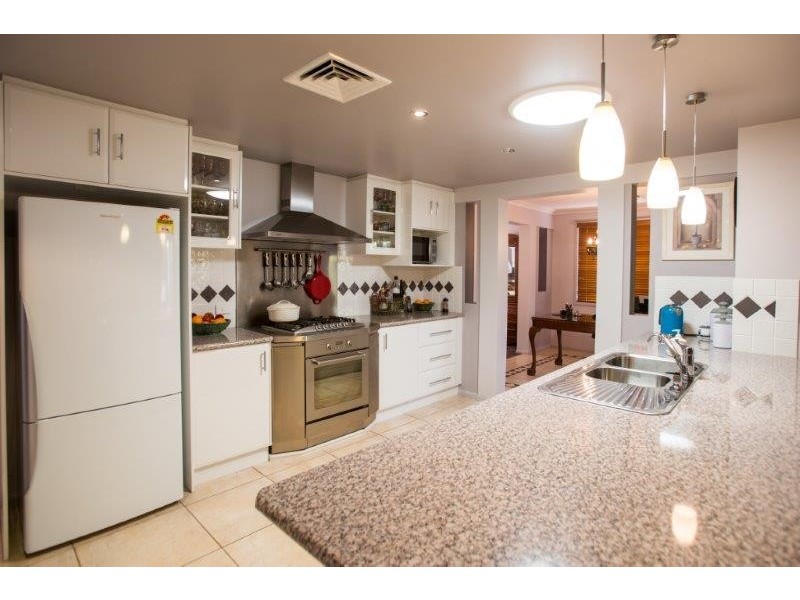 58 Wahroonga Drive, Tamworth NSW 2340