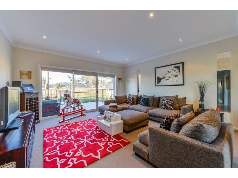 1234 Manilla Road, Tamworth NSW 2340