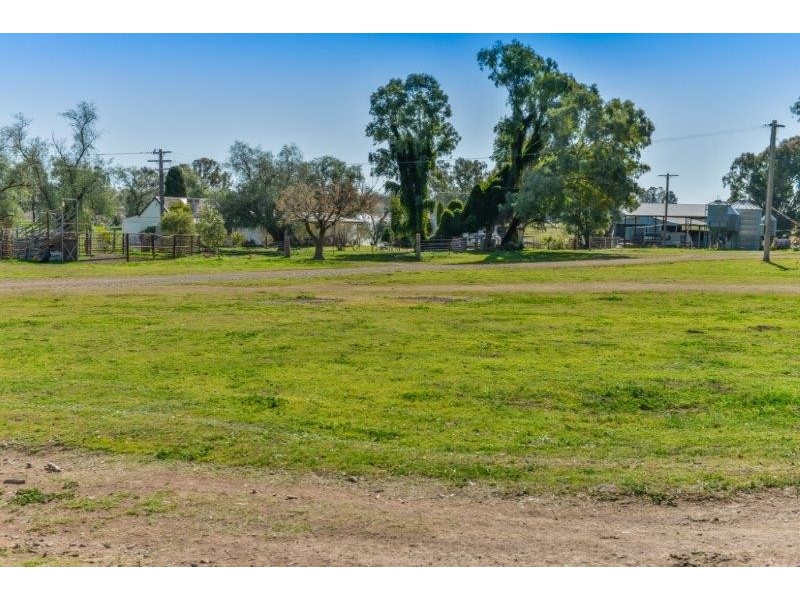 156C Roberts Road, Tamworth NSW 2340