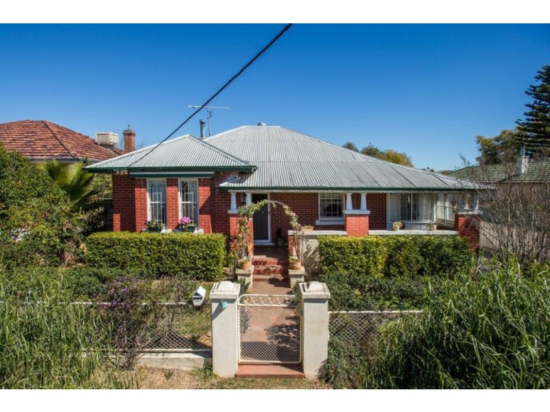 27 King Street, Tamworth NSW 2340