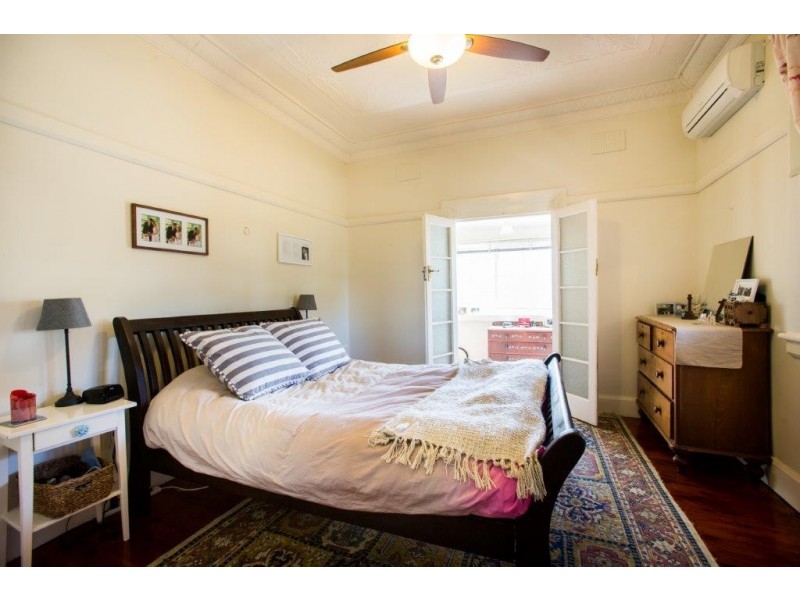 27 King Street, Tamworth NSW 2340