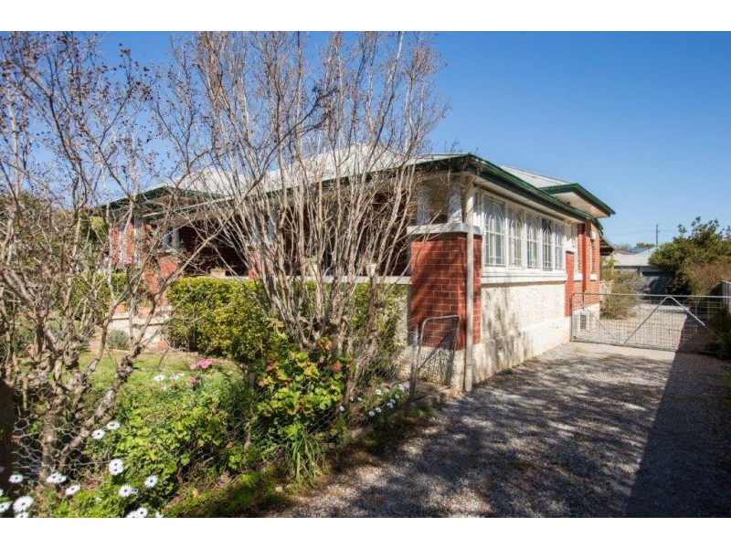 27 King Street, Tamworth NSW 2340