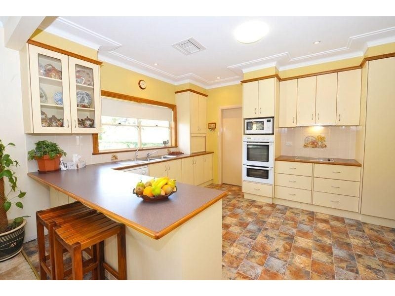 17 Elizabeth Street, Tamworth NSW 2340