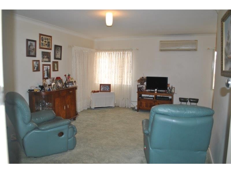 14 Warren Street, Tamworth NSW 2340