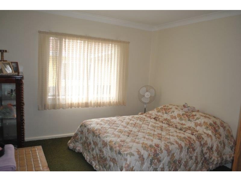 14 Warren Street, Tamworth NSW 2340