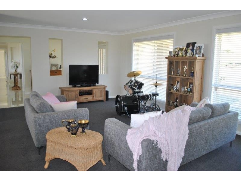 7 Barakula Drive, Tamworth NSW 2340