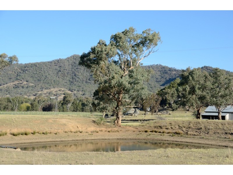 168 Walmar Road, Kootingal NSW 2352
