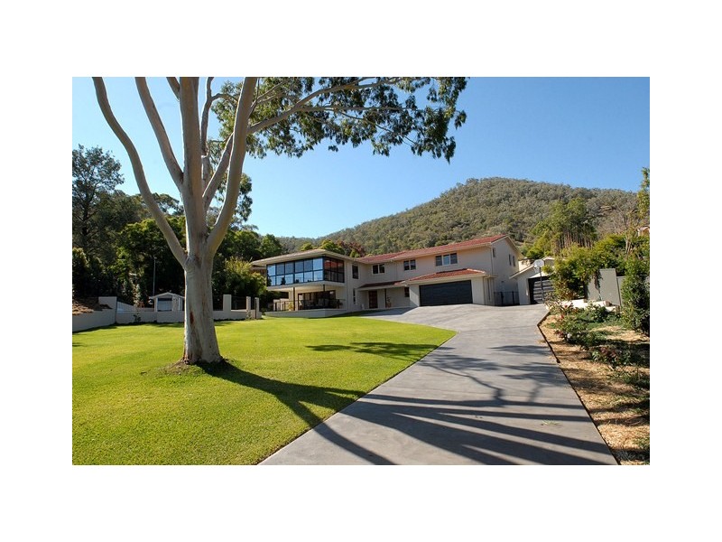 13 Wade Avenue, Tamworth NSW 2340