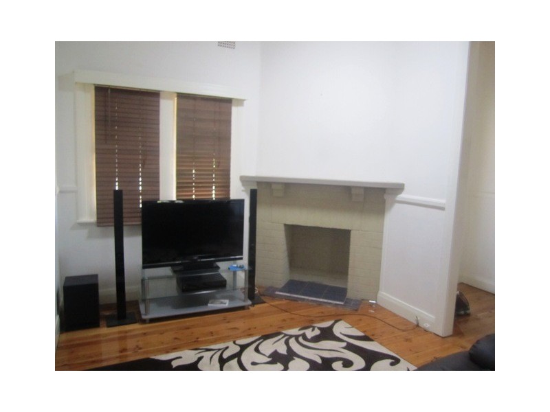 101 Piper Street, Tamworth NSW 2340