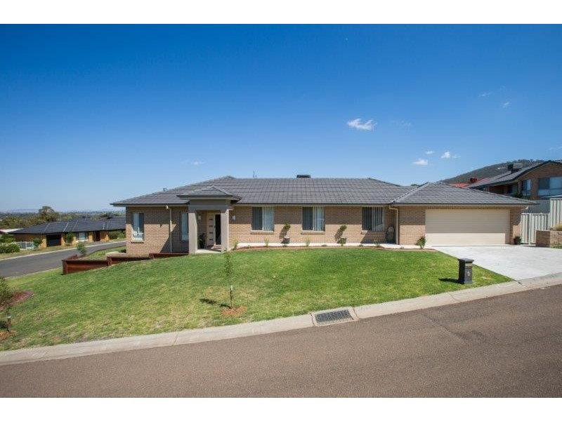 2 Lye Street, Tamworth NSW 2340