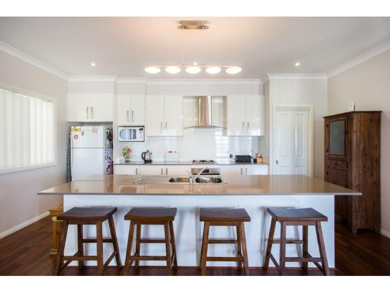 2 Lye Street, Tamworth NSW 2340