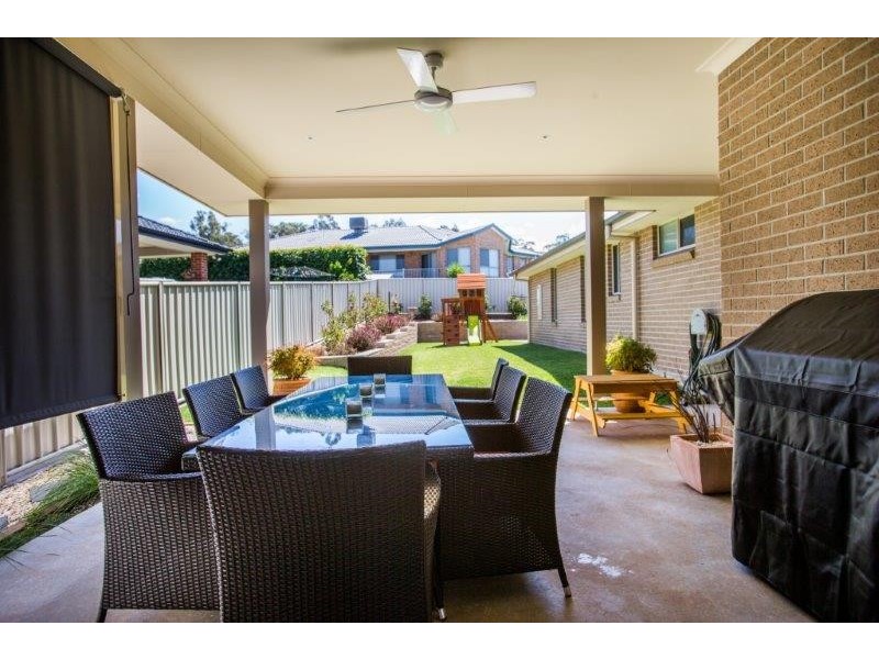 2 Lye Street, Tamworth NSW 2340