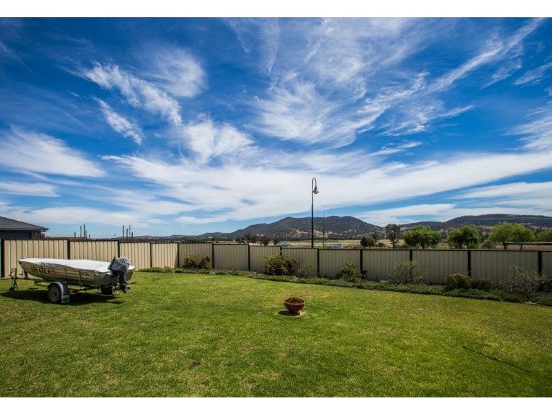 10 Rosella Avenue, Calala NSW 2340