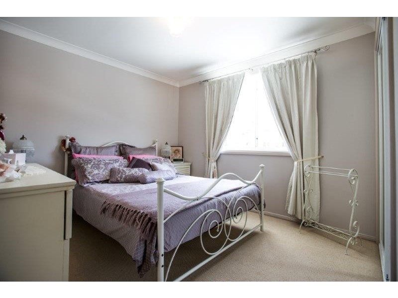 12 Korangi Place, Tamworth NSW 2340