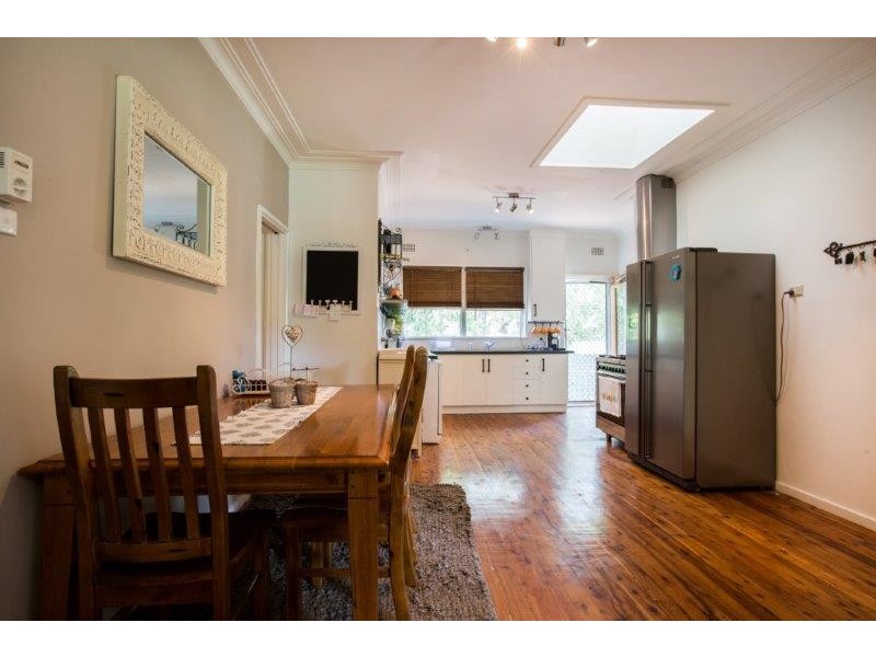 153 Piper Street, Tamworth NSW 2340