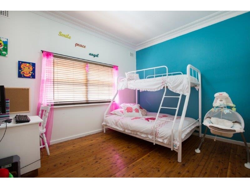 153 Piper Street, Tamworth NSW 2340