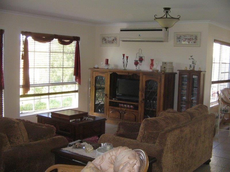 11 Inlet Road, Tamworth NSW 2340