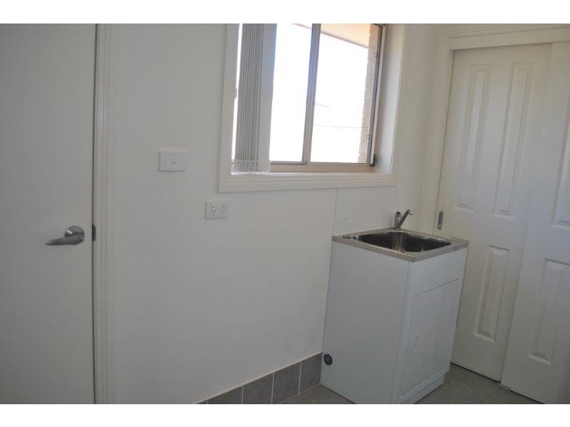 9A Baker Close, Tamworth NSW 2340