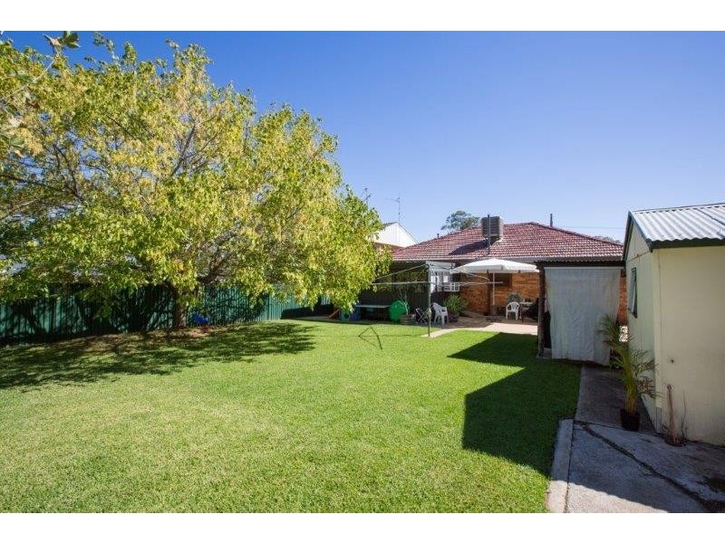 112 Kent Street, Tamworth NSW 2340