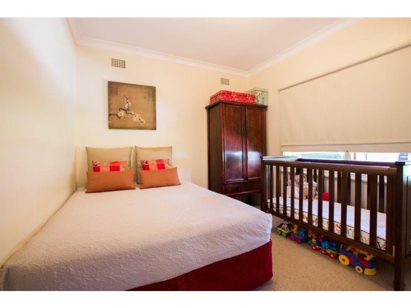 112 Kent Street, Tamworth NSW 2340