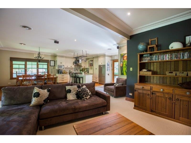 7 Marnola Crescent, Tamworth NSW 2340