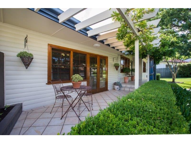 7 Marnola Crescent, Tamworth NSW 2340