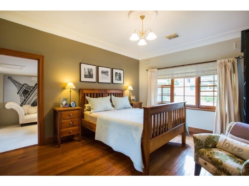 7 Marnola Crescent, Tamworth NSW 2340