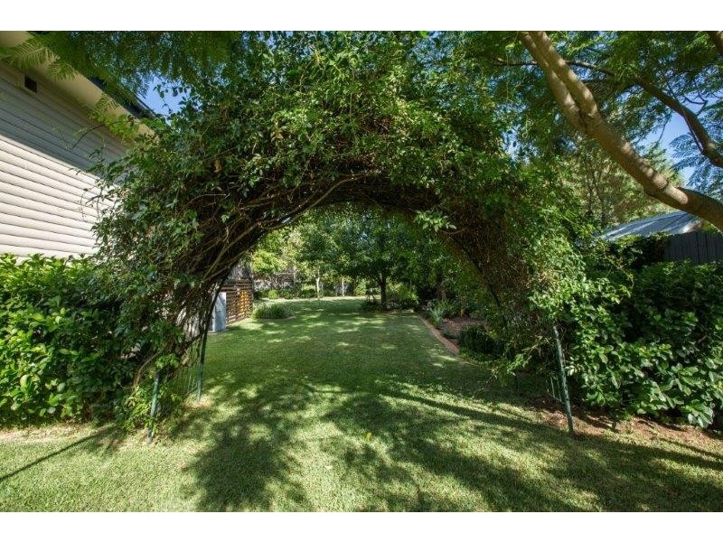 7 Marnola Crescent, Tamworth NSW 2340