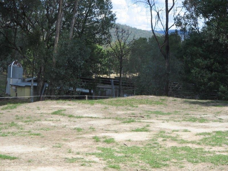 5 Schofields Road, Moonbi NSW 2353