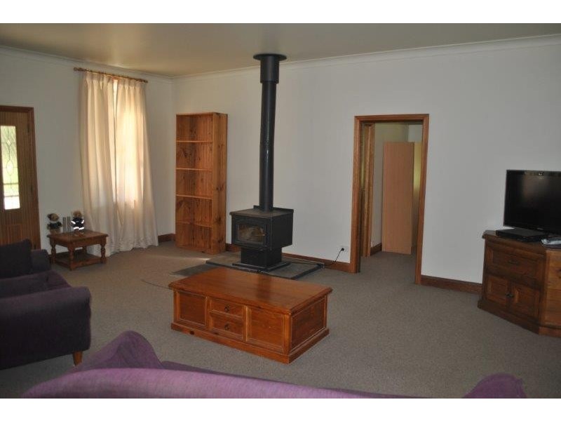 18 Healy Street, Niangala NSW 2354