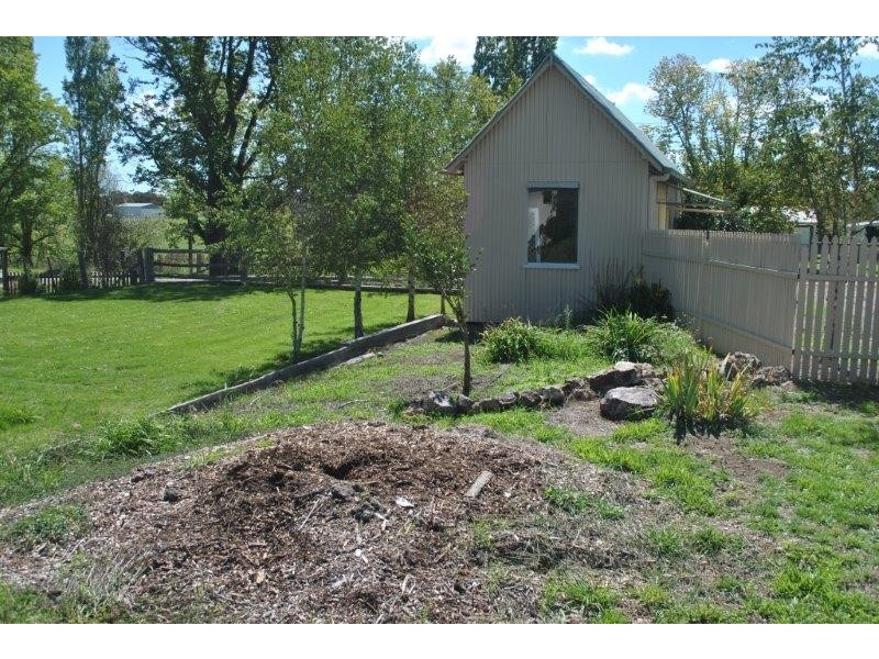 18 Healy Street, Niangala NSW 2354