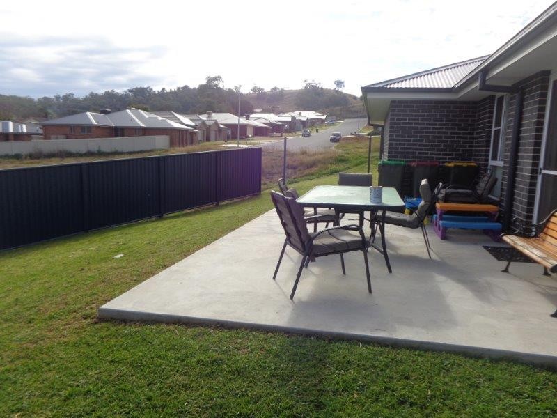 11 Kaputar Close, Tamworth NSW 2340