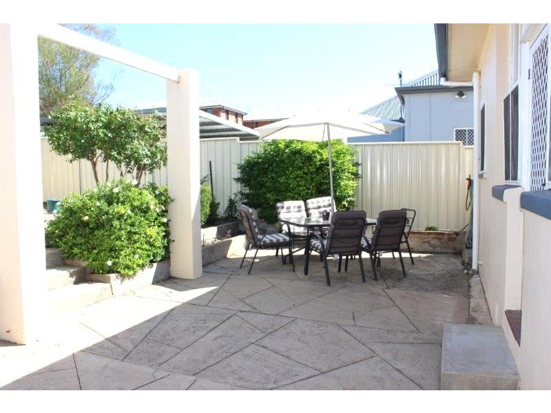 65 Denne Street, Tamworth NSW 2340