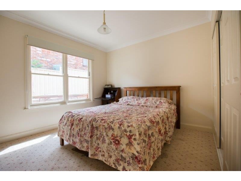 180 Carthage Street, Tamworth NSW 2340