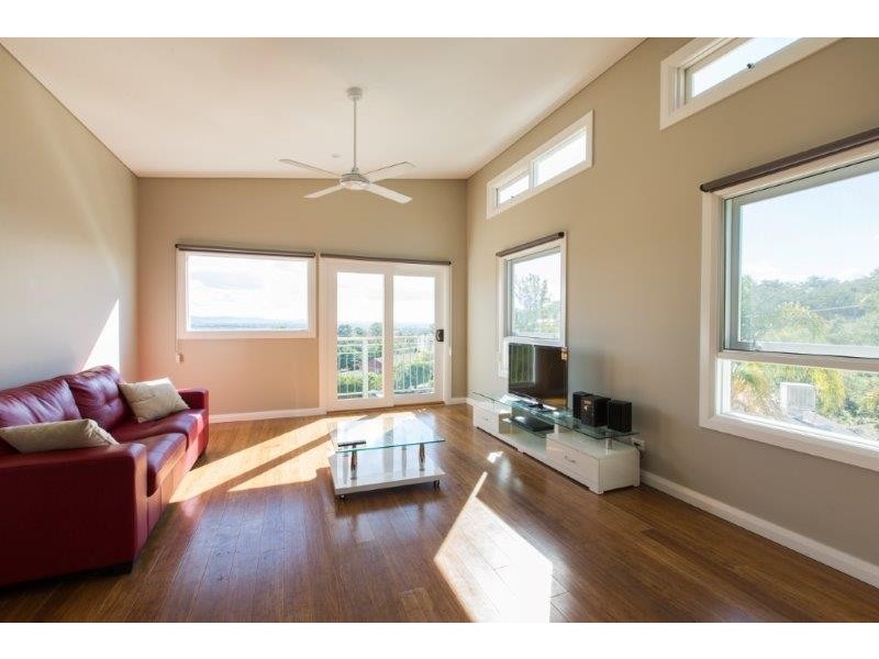 51 Yarmouth Parade, Tamworth NSW 2340