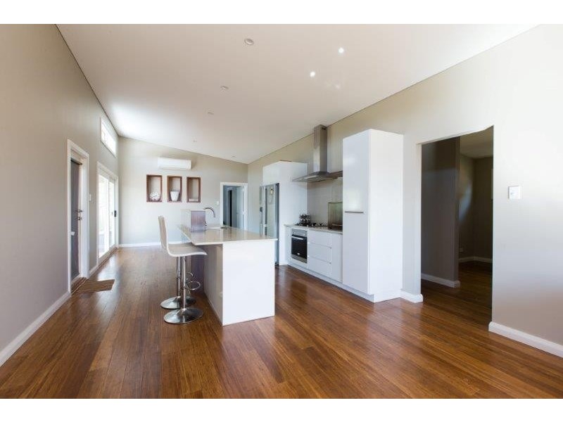 51 Yarmouth Parade, Tamworth NSW 2340