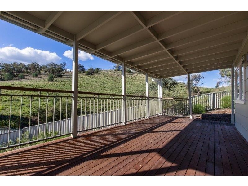 51 Yarmouth Parade, Tamworth NSW 2340
