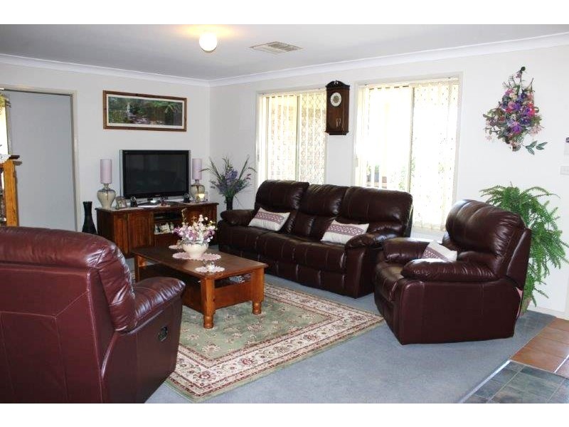 50 Greg Norman Drive, Tamworth NSW 2340