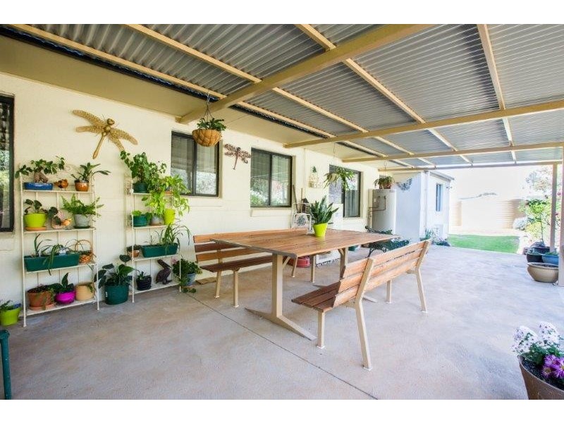 31 Leehy Court, Tamworth NSW 2340