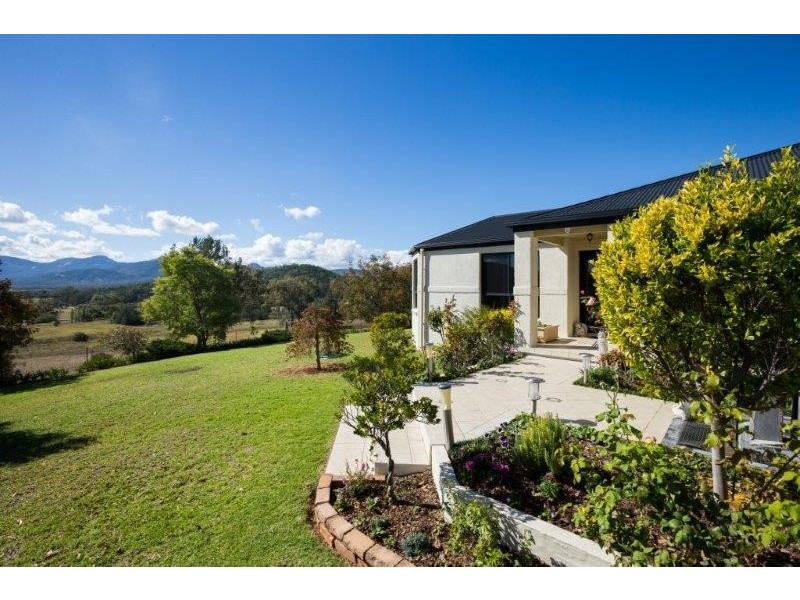 31 Leehy Court, Tamworth NSW 2340