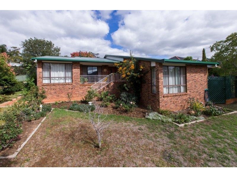3 Gouldian Way, Tamworth NSW 2340
