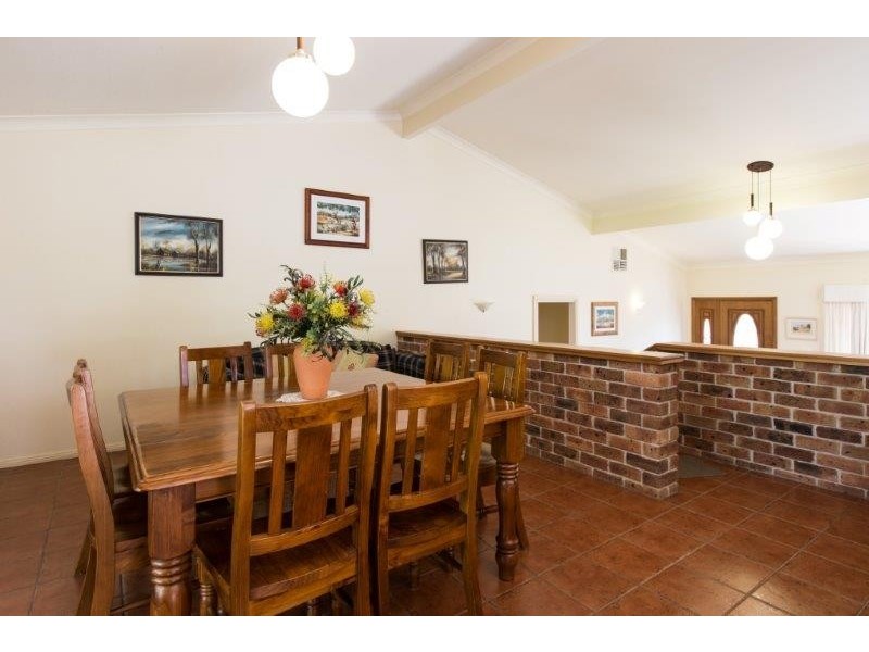 3 Gouldian Way, Tamworth NSW 2340