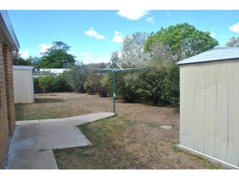 15 Campbell Road, Tamworth NSW 2340