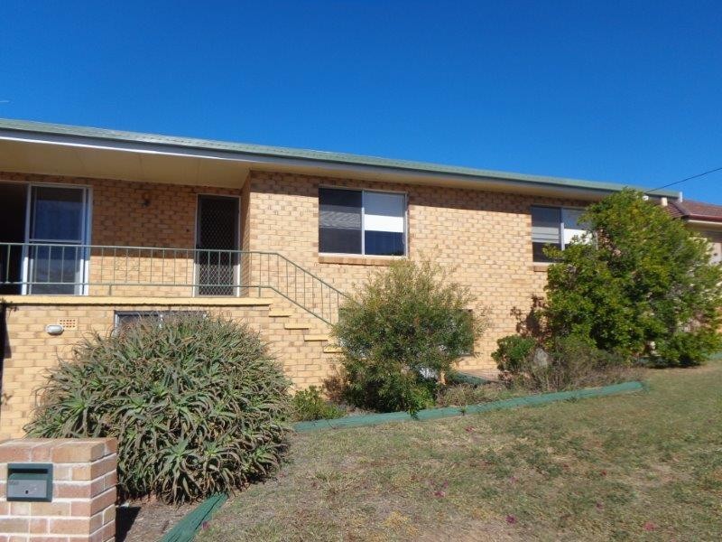 55 Holland Street, Tamworth NSW 2340
