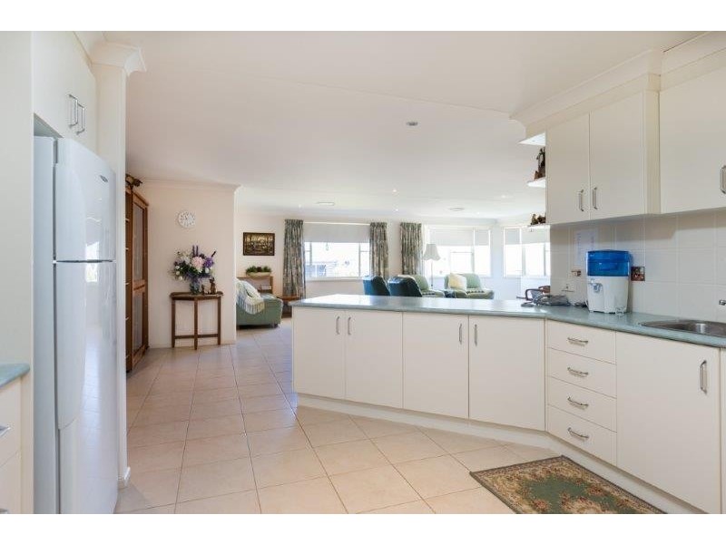 34 Garden Street, Kootingal NSW 2352