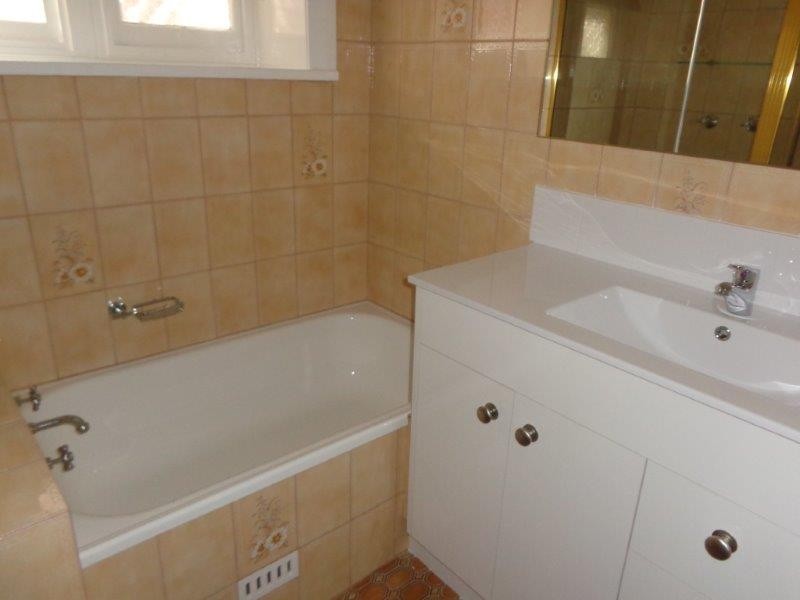 36 White Street, Tamworth NSW 2340